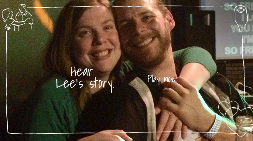 un hombre y una mujer sonriendo